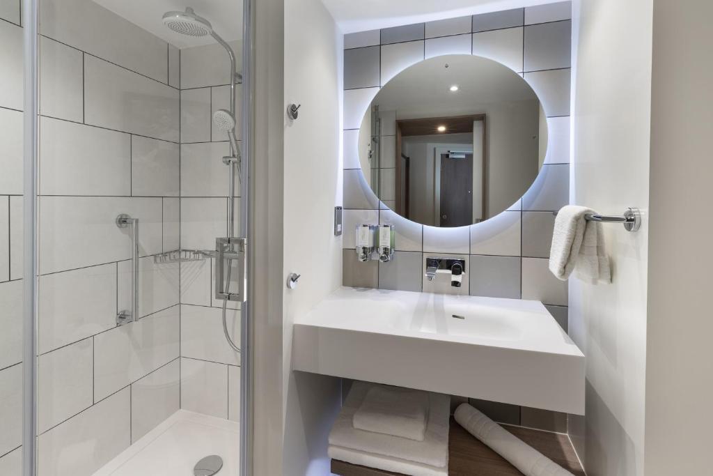Hampton By Hilton Dublin City Centre Экстерьер фото