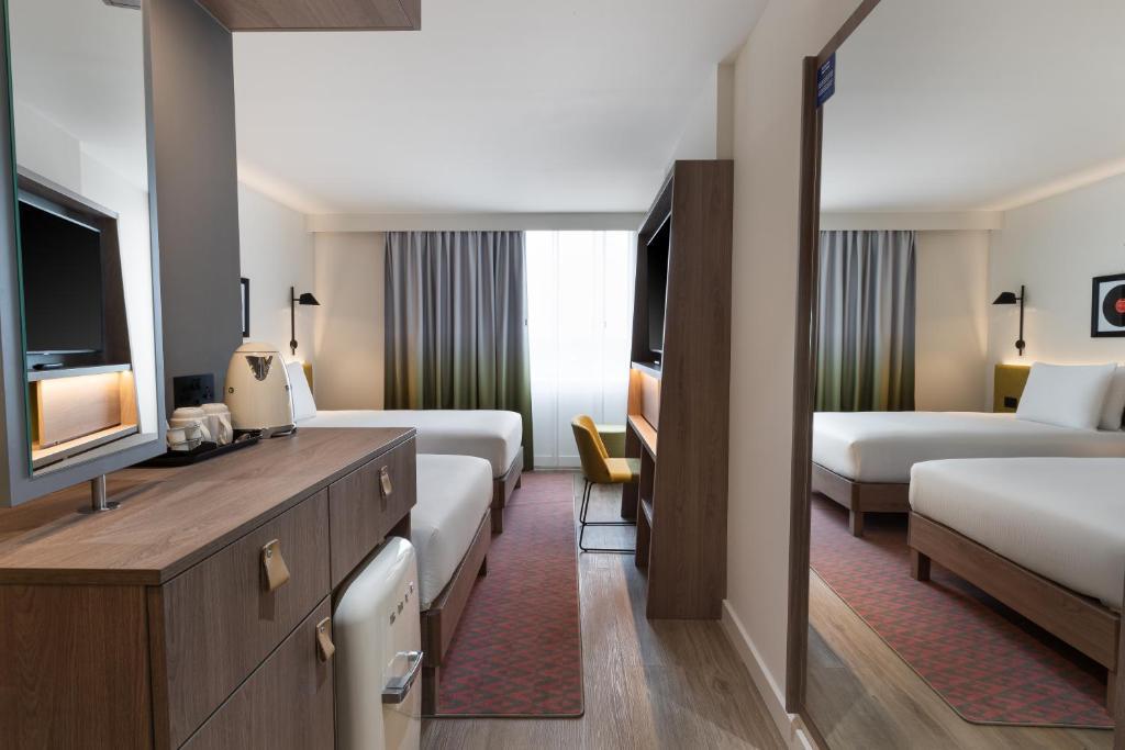 Hampton By Hilton Dublin City Centre Экстерьер фото