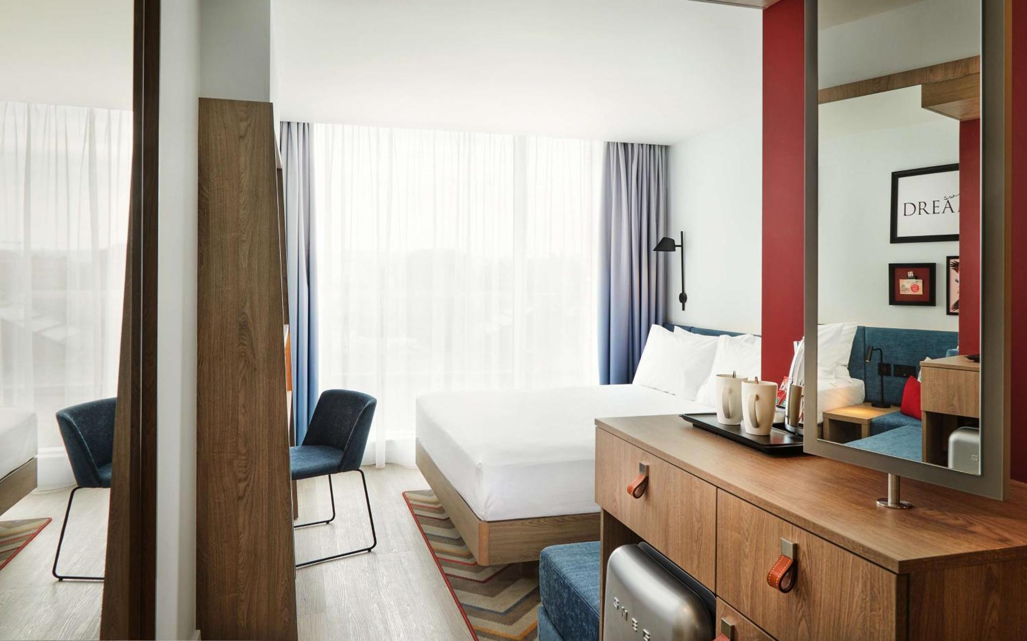 Hampton By Hilton Dublin City Centre Экстерьер фото