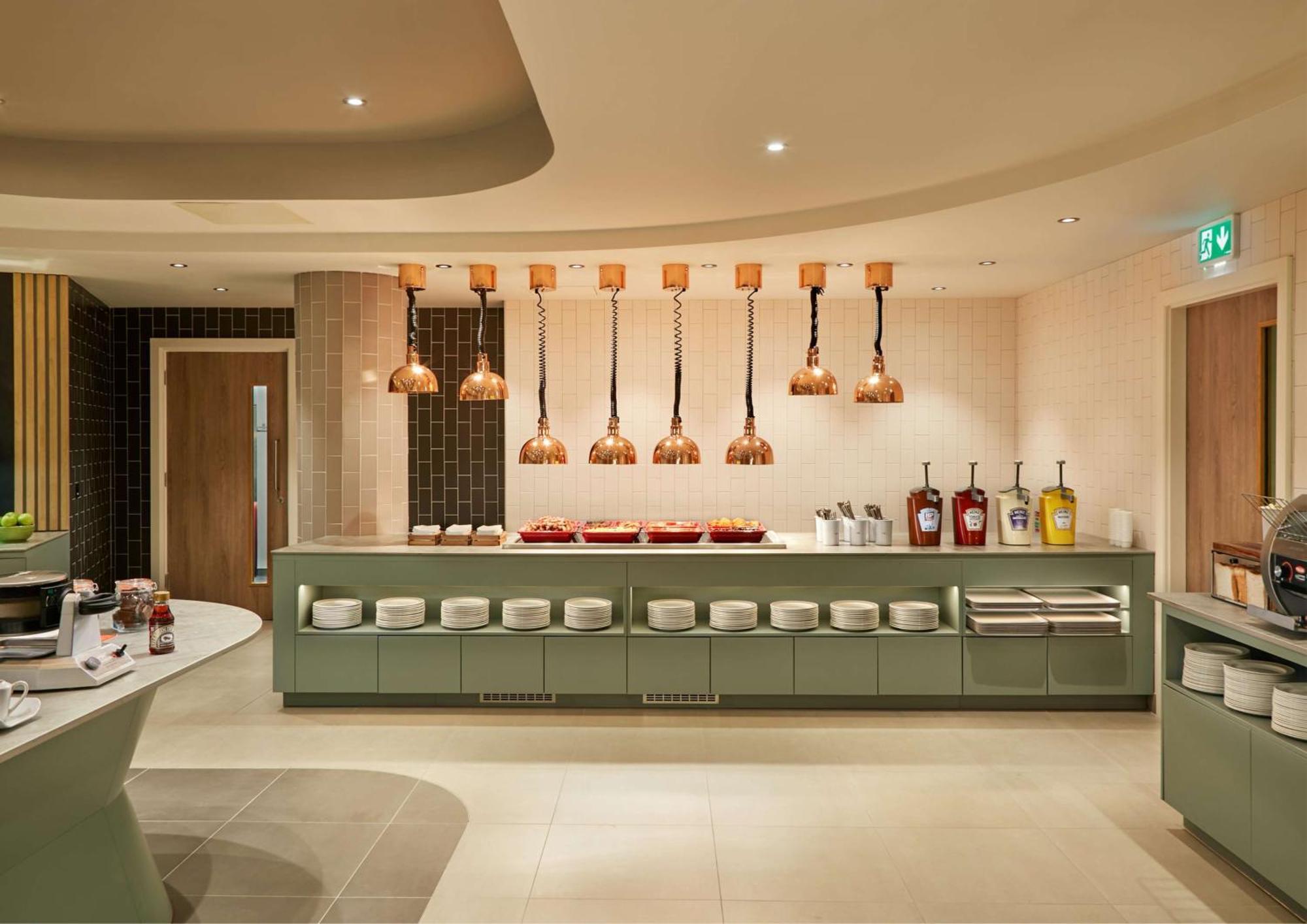 Hampton By Hilton Dublin City Centre Экстерьер фото