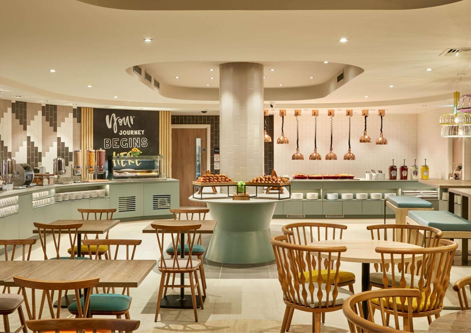 Hampton By Hilton Dublin City Centre Экстерьер фото